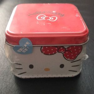 Sanrio Hello Kitty Memo with Tin